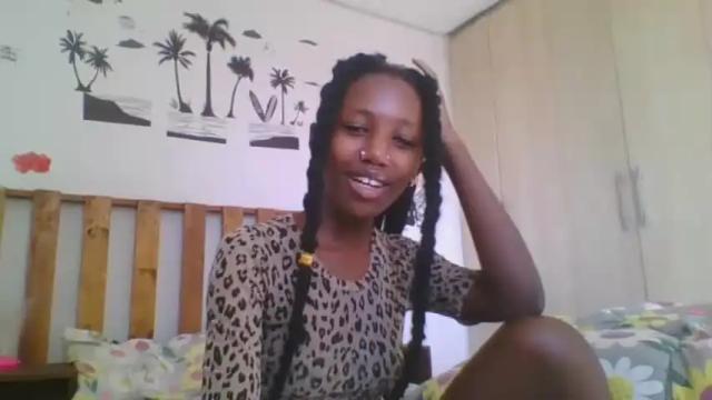 Image 4 of its_miimi Stream on Chaturbate on 14 months ago