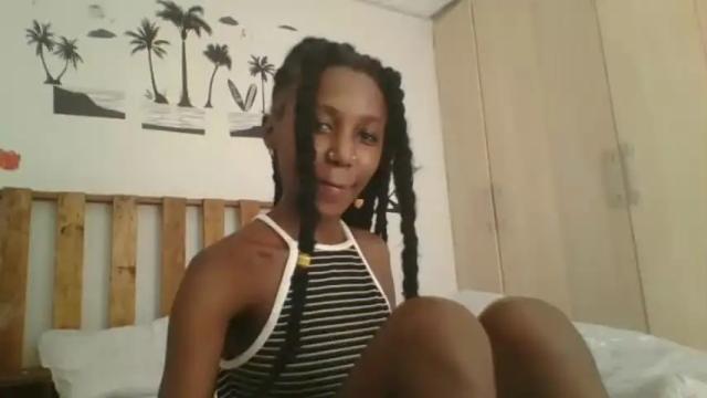 Image 10 of its_miimi Stream on Chaturbate on 14 months ago
