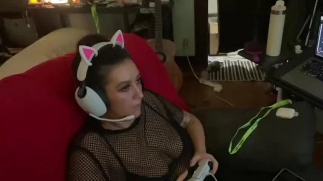 Image 6 of its_pollypocket Stream on Chaturbate on 15 months ago