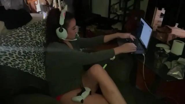 Thumbnail 3, its_pollypocket's Stream at Chaturbate, 15 months ago