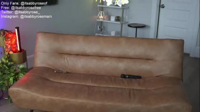 Image 7 of itsabbyrose_ Stream on Chaturbate on 19 days ago