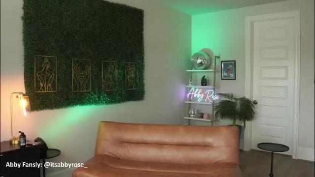 Image 2 of itsabbyrose_ Stream on Chaturbate on 2 months ago