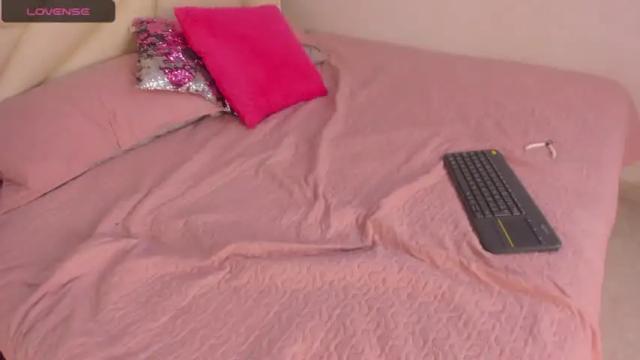 Image 2 of itsanthar Stream on Chaturbate on 15 months ago
