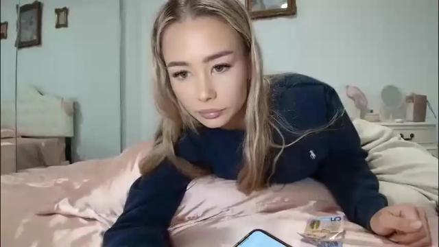 Image 8 of itschanelxx Stream on Chaturbate on 1 month ago