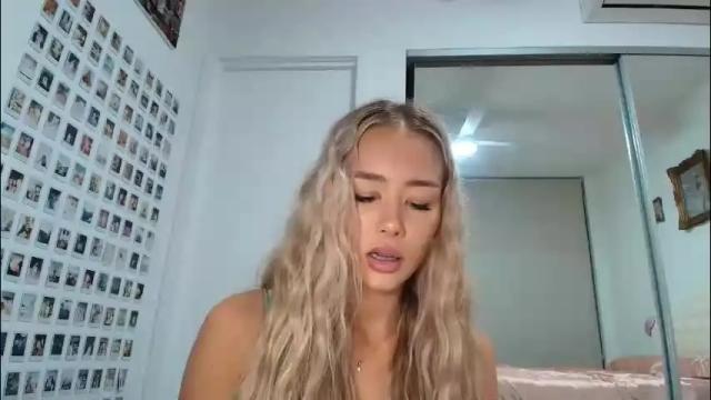 Image 10 of itschanelxx Stream on Chaturbate on 1 month ago