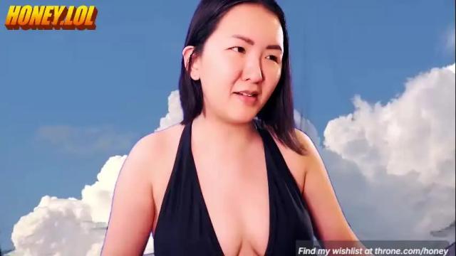 Image 4 of itshoneyli Stream on Chaturbate on 13 days ago