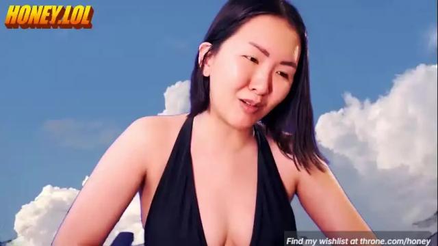 Image 6 of itshoneyli Stream on Chaturbate on 13 days ago