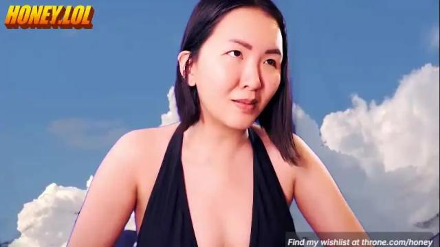 Image 7 of itshoneyli Stream on Chaturbate on 13 days ago