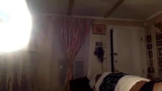 Image 7 of itsiggygalorebaby Stream on Chaturbate on 19 months ago