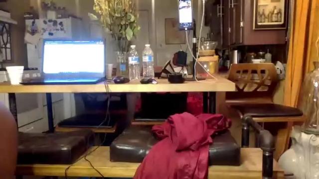 Image 10 of itsiggygalorebaby Stream on Chaturbate on 19 months ago
