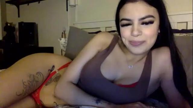Image 12 of itsisabellaxo Stream on Chaturbate on 18 months ago