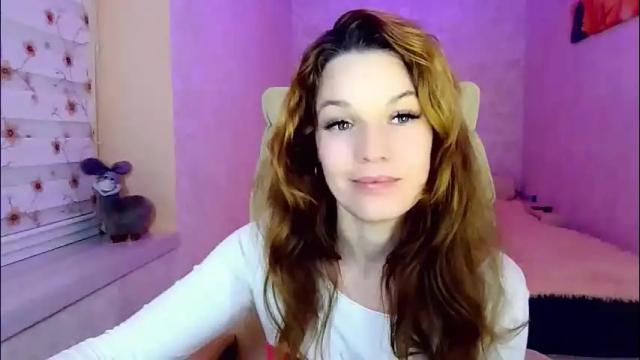 Image 6 of itslunaday Stream on Chaturbate on 2 months ago