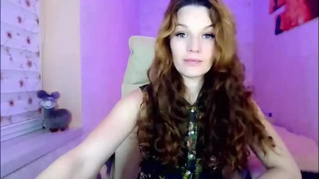 Image 8 of itslunaday Stream on Chaturbate on 1 month ago