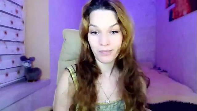 Image 11 of itslunaday Stream on Chaturbate on 1 month ago