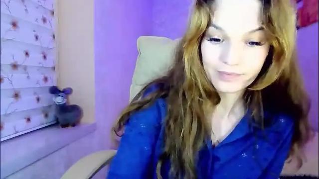 Image 2 of itslunaday Stream on Chaturbate on 1 month ago