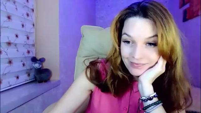 Image 2 of itslunaday Stream on Chaturbate on 1 month ago