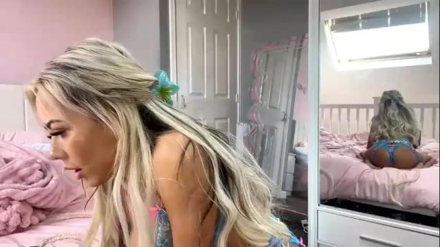 Image 2 of itsmelolax Stream on Chaturbate on 1 month ago