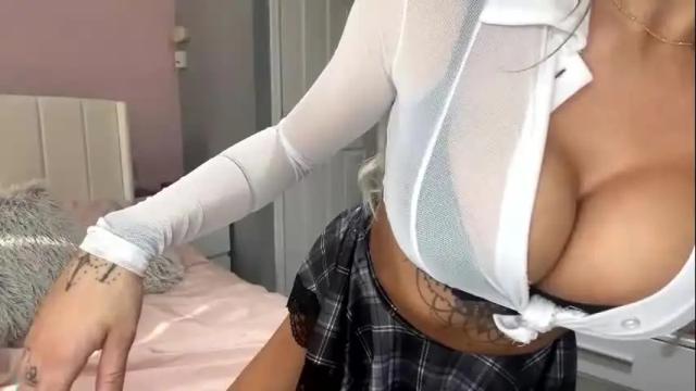 Image 11 of itsmelolax Stream on Chaturbate on 13 days ago