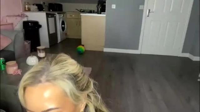 Thumbnail 1, itsmelolax's Stream at Chaturbate, 1 month ago