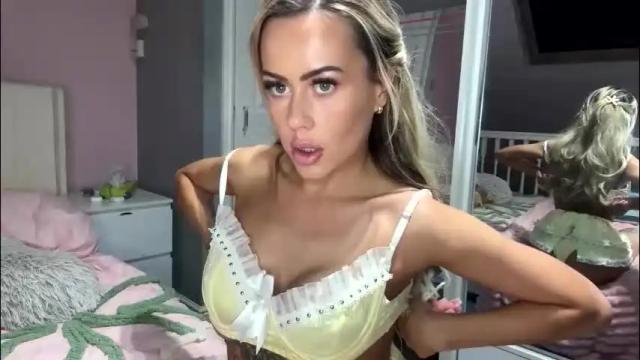 Image 8 of itsmelolax Stream on Chaturbate on 1 month ago