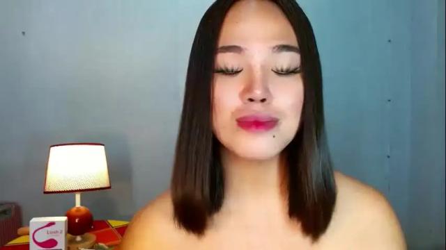 Image 3 of itsmelou Stream on Chaturbate on 1 month ago