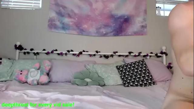 Image 4 of itsnikkisweet Stream on Chaturbate on 28 days ago