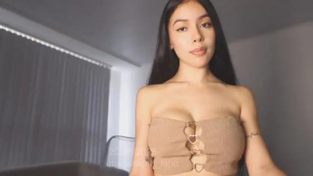 Image 12 of itsssssssme_lana Stream on Chaturbate on 3 days ago