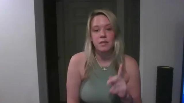 Image 11 of itzrileyrobertz Stream on Chaturbate on 16 months ago