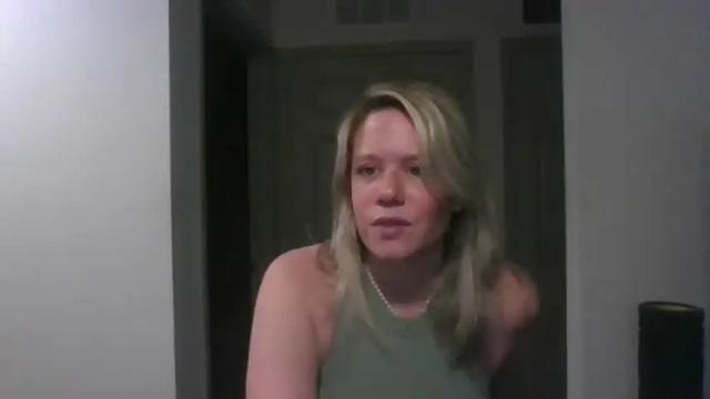 Image 6 of itzrileyrobertz Stream on Chaturbate on 16 months ago