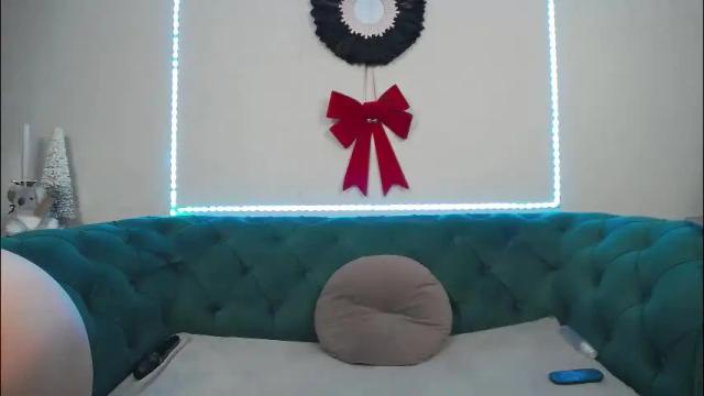 Image 3 of ivanacharm Stream on Chaturbate on 21 days ago