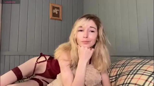 Image 11 of ivankai_ Stream on Chaturbate on 5 days ago