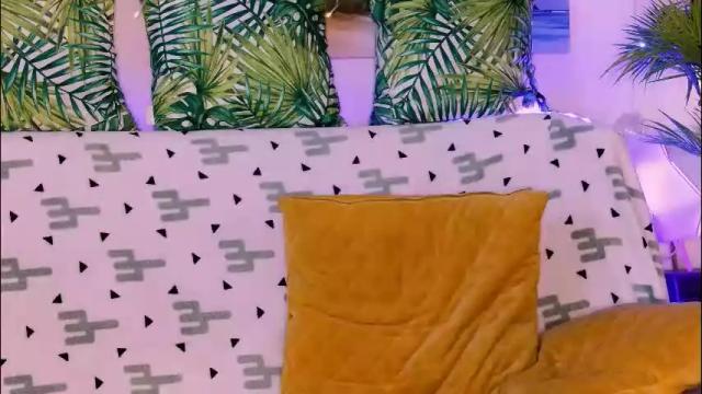 Image 3 of ivankai_ Stream on Chaturbate on 1 month ago