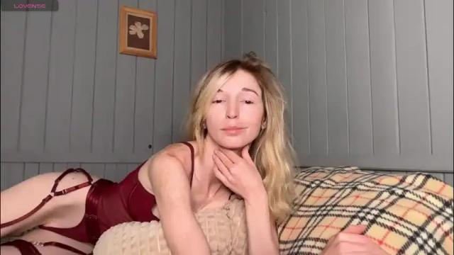 Image 6 of ivankai_ Stream on Chaturbate on 1 month ago