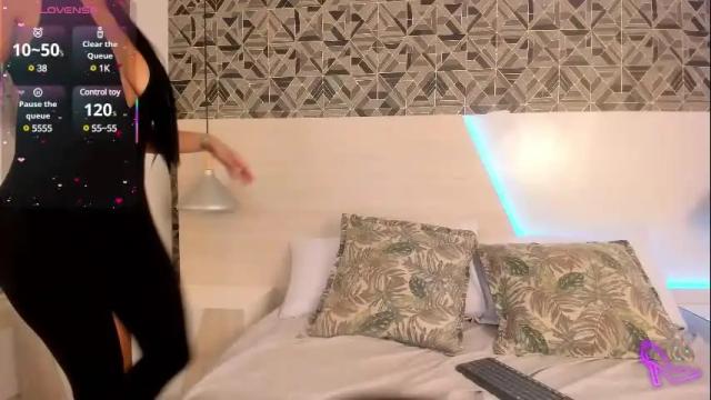 Image 4 of ivannaanggel Stream on Chaturbate on 11 days ago