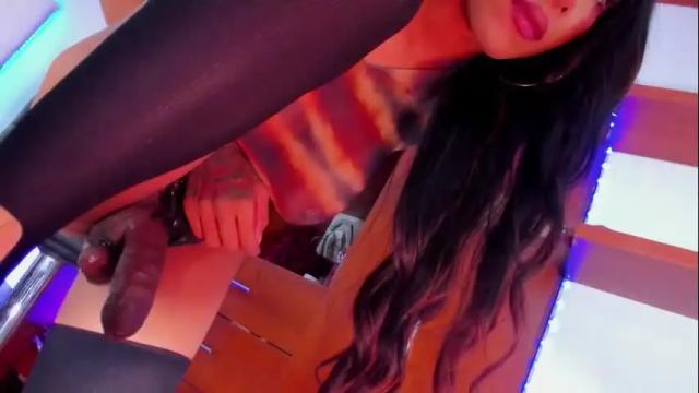 Image 10 of ivannapretyts Stream on Chaturbate on 1 month ago