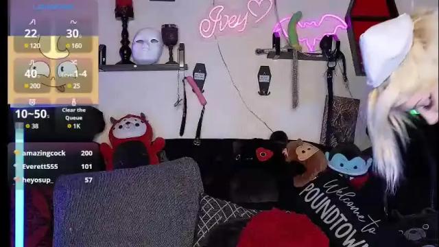 Image 8 of ivey_and_james Stream on Chaturbate on 2 months ago