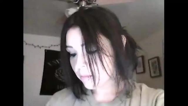 Image 8 of ivomitcandy Stream on Chaturbate on 14 months ago