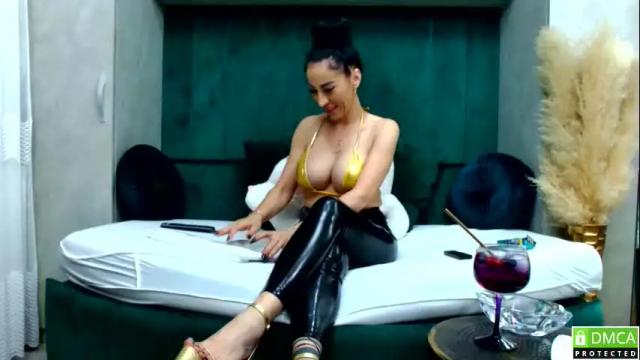 Image 6 of ivona4u Stream on Chaturbate on 21 days ago