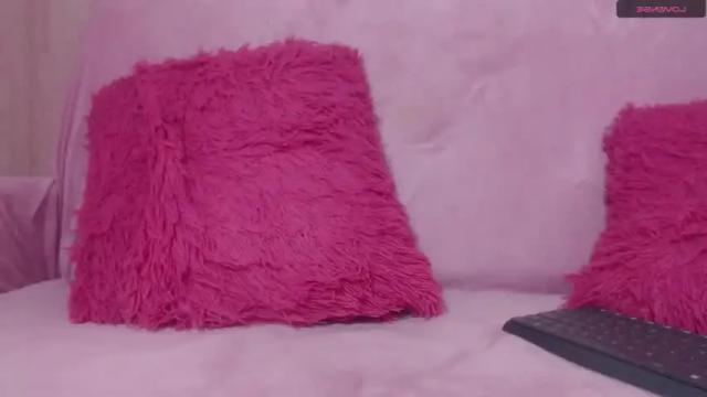 Image 3 of ivonne_collen Stream on Chaturbate on 19 months ago