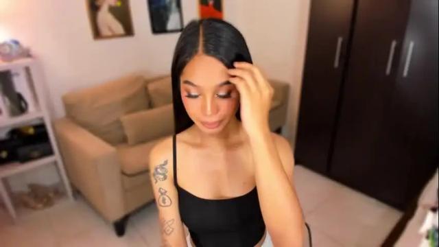 Image 7 of ivorycollins Stream on Chaturbate on 1 month ago