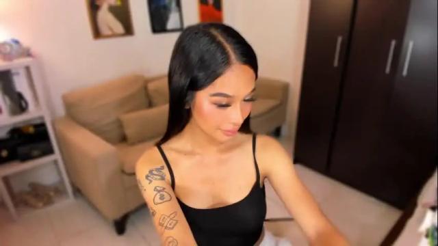 Image 8 of ivorycollins Stream on Chaturbate on 1 month ago