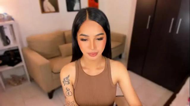 Image 7 of ivorycollins Stream on Chaturbate on 1 month ago