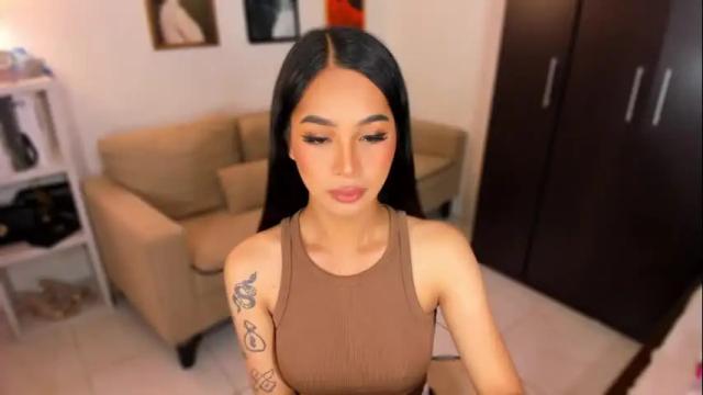 Image 8 of ivorycollins Stream on Chaturbate on 1 month ago