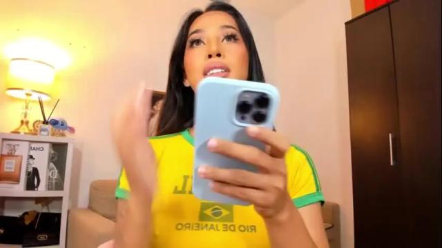 Image 3 of ivorycollins Stream on Chaturbate on 17 days ago