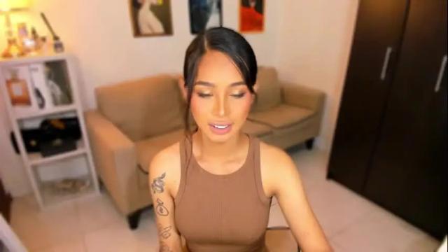 Image 11 of ivorycollins Stream on Chaturbate on 10 days ago