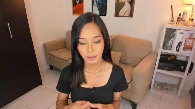 Image 12 of ivorycollins Stream on Chaturbate on 4 days ago