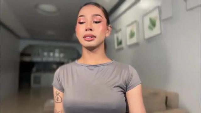 Image 6 of ivorycollins Stream on Chaturbate on 1 month ago