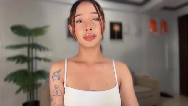 Image 4 of ivorycollins Stream on Chaturbate on 1 month ago