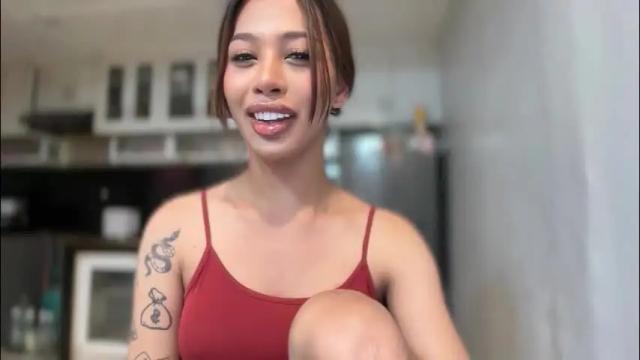 Image 10 of ivorycollins Stream on Chaturbate on 1 month ago
