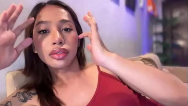 Image 2 of ivorycollins Stream on Chaturbate on 1 month ago